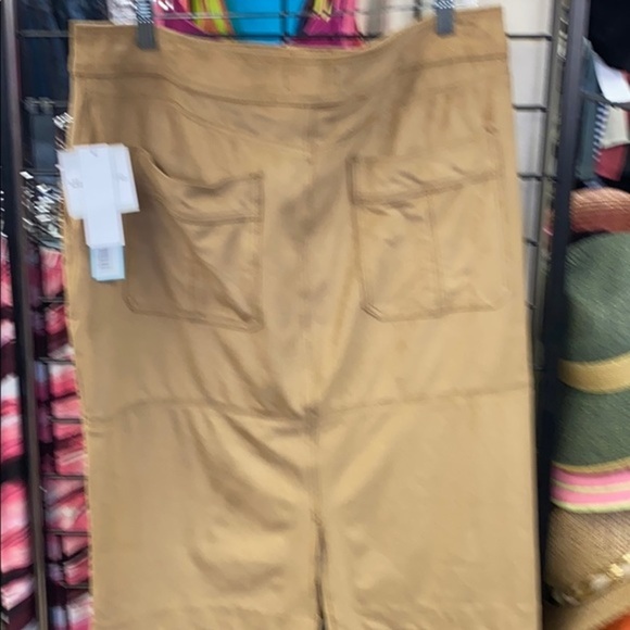 Liz Claiborne English brown skirt size 14 - Picture 2 of 2